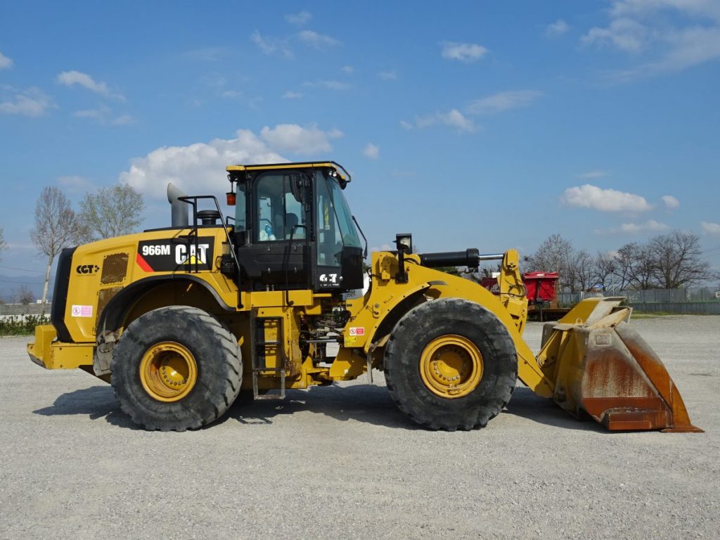CATERPILLAR 966M