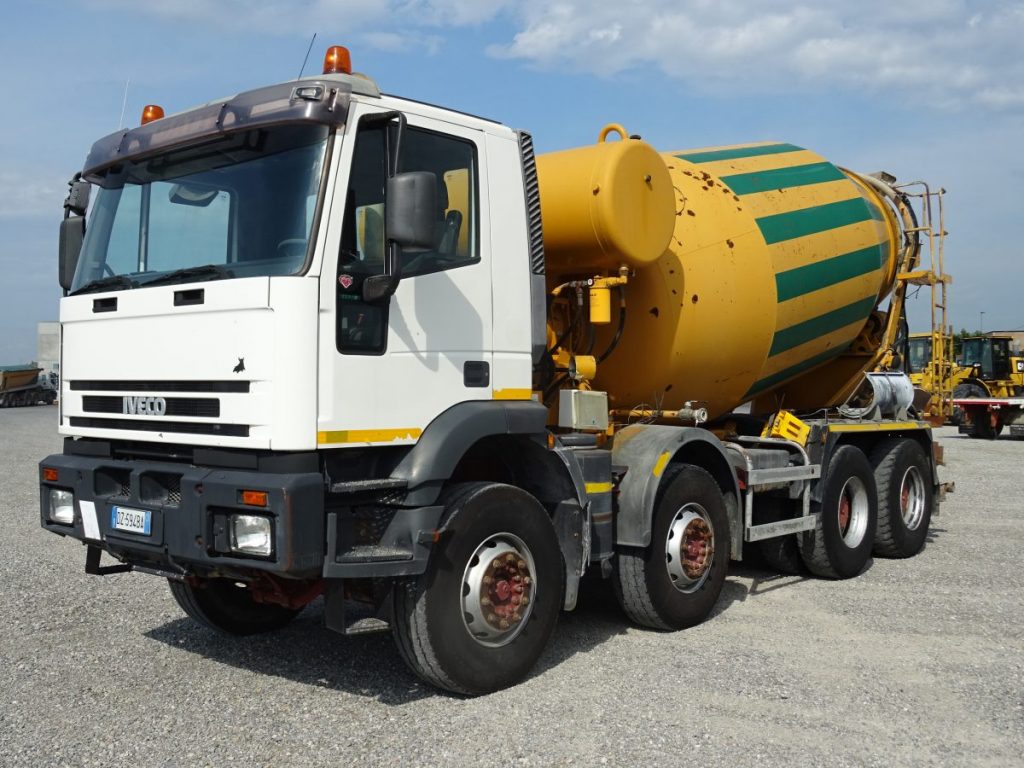 IVECO  EUROTRAKKER 410E44H