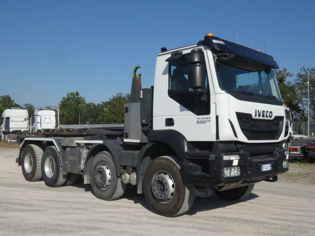 IVECO TRAKKER 500  INTERCAMBIABILE